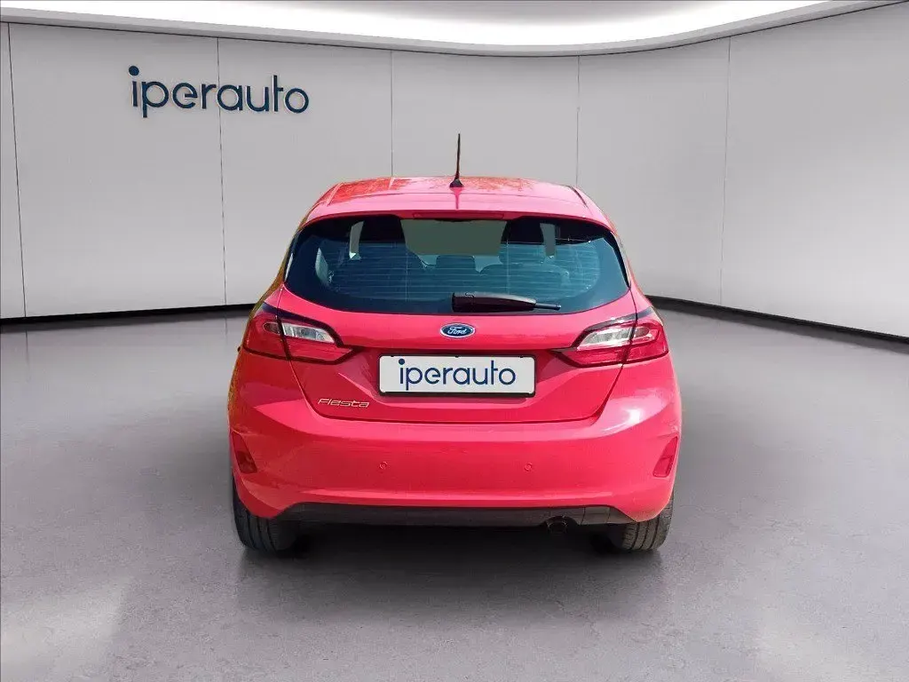 Usata Ford Fiesta Titanium 75 CV (55 kW) 2023 Rossa Utilitaria