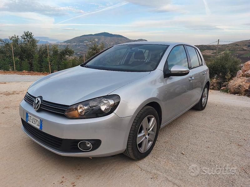 Usata VW Golf VI 110 CV (80 kW) 2009 Grigio Utilitaria