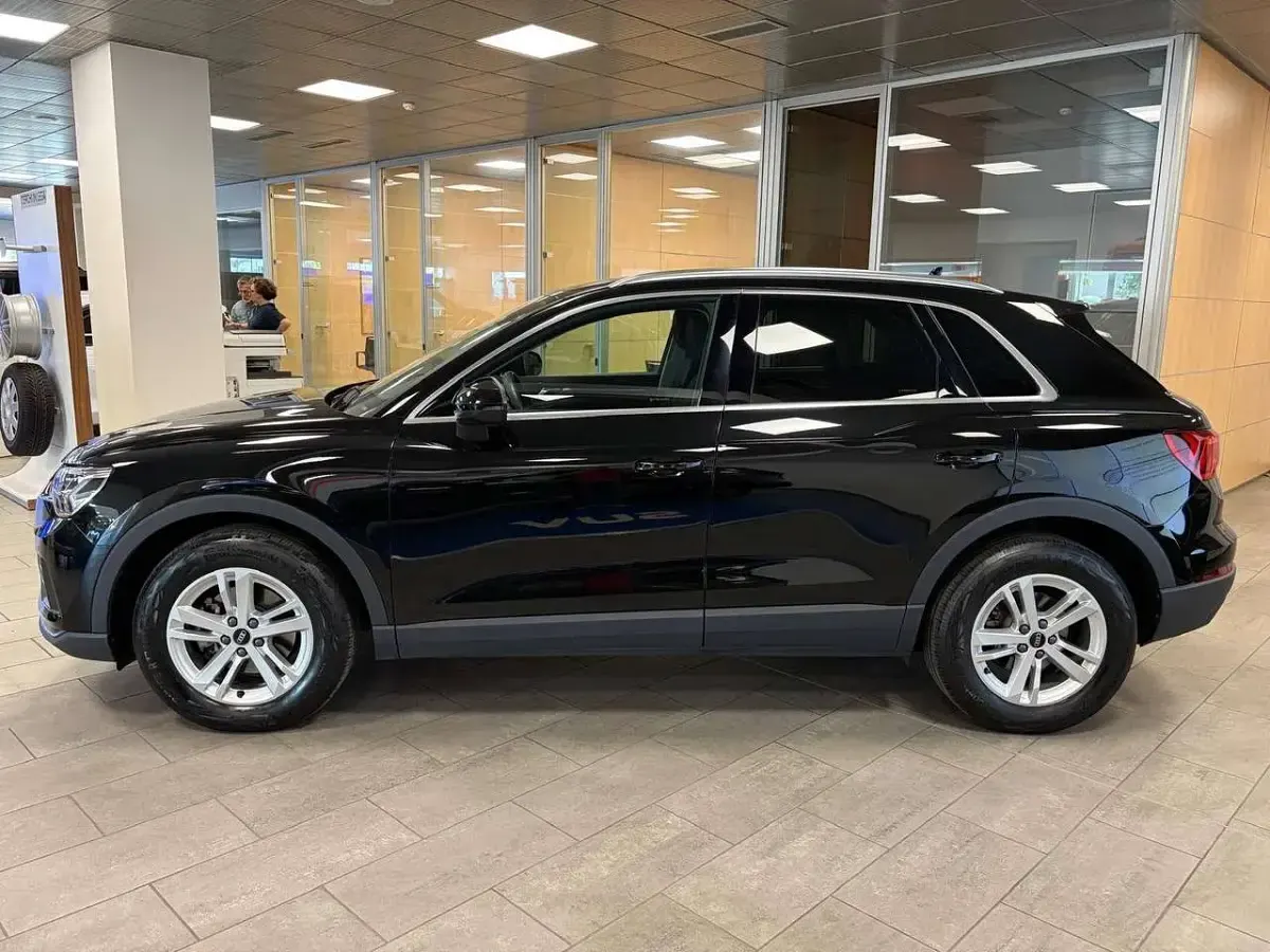Usata Audi Q3 Business 150 CV (110 kW) 2022 Nero mito SUV