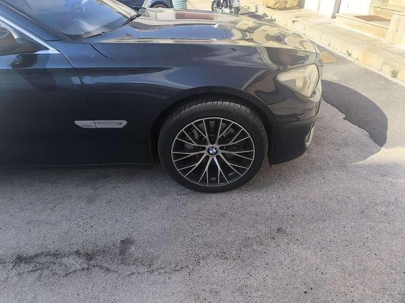 Usata 2014 BMW 730L Tre volumi | 14.000 € - Immagine 1/4