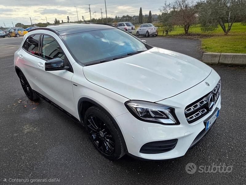 Usata Mercedes GLA200 Premium 136 CV (100 kW) 2019 Bianco SUV