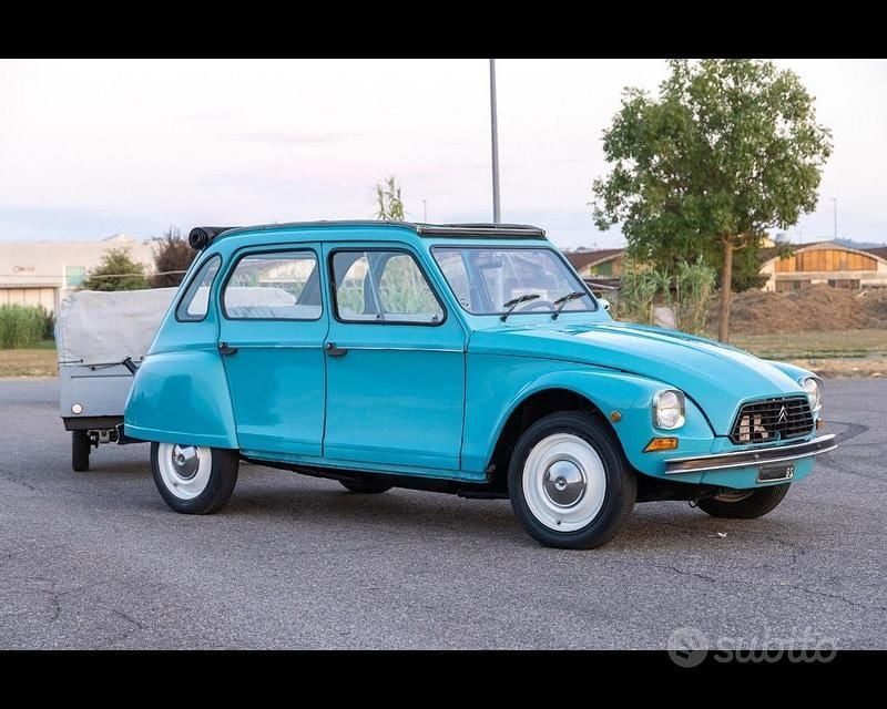 Blu/azzurro Usata 1981 Citroën Dyane Due volumi | 10.800 € - Immagine 1/4