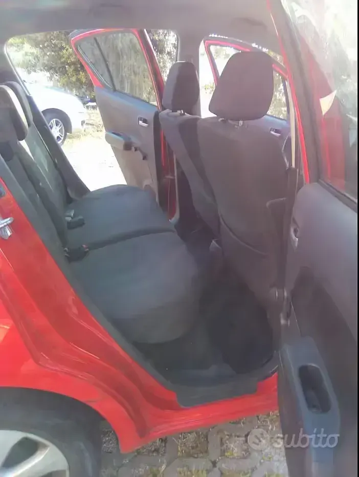 Usata Opel Agila 86 CV (63 kW) 2008 Rosso Utilitaria