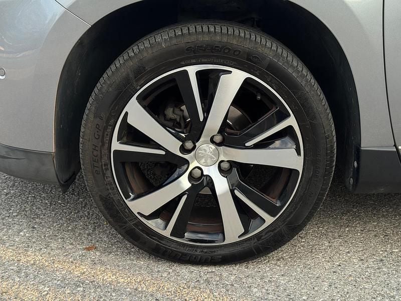 Usata Peugeot 2008 92 CV (67 kW) 2013 Argento SUV