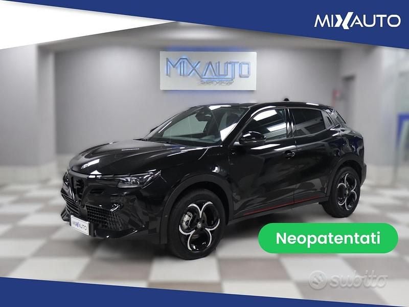 Nero Nuova 2025 Alfa Romeo GT Junior Edizione Speciale Berlina | 29.900 € (Buon prezzo) - Immagine 1/4