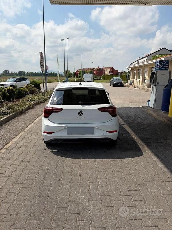 Usata VW Polo Style 95 CV (69 kW) 2023 Bianco Utilitaria