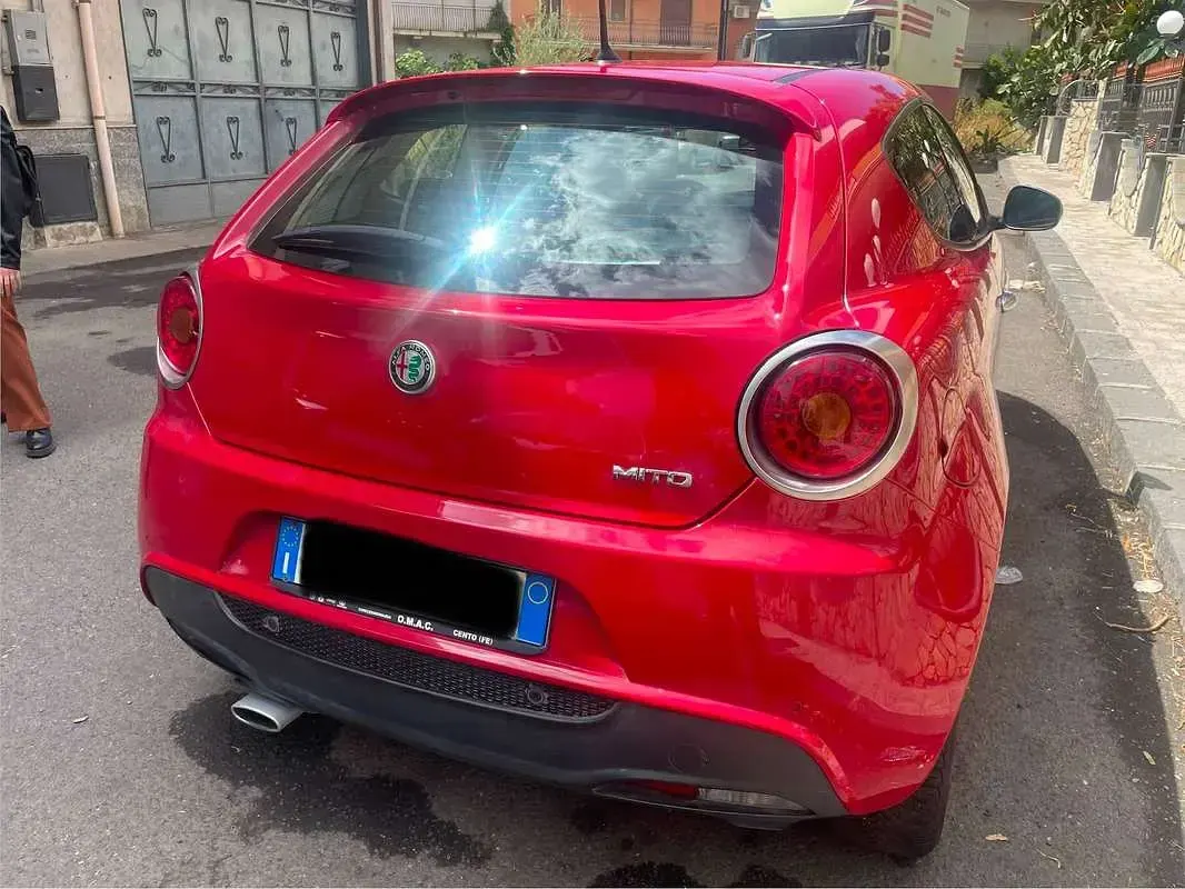 Usata Alfa Romeo MiTo Super 95 CV (69 kW) 2017 Rosso Utilitaria
