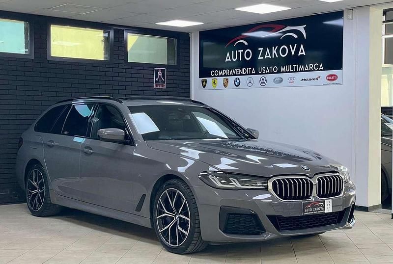 Usata BMW 520 M Sport 190 CV (139 kW) 2022 Grigio Station wagon