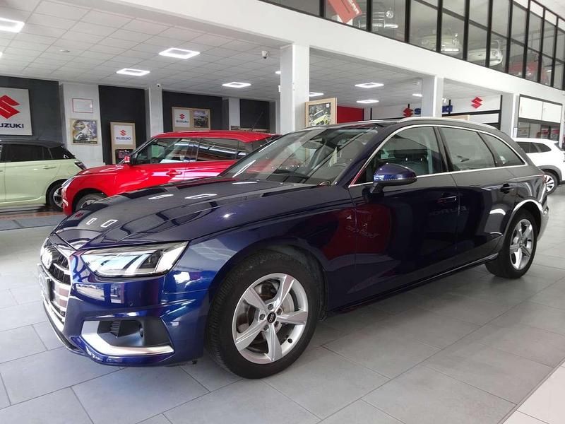Usata Audi A4 Advanced Plus 204 CV (150 kW) 2022 Blu/azzurro Station wagon
