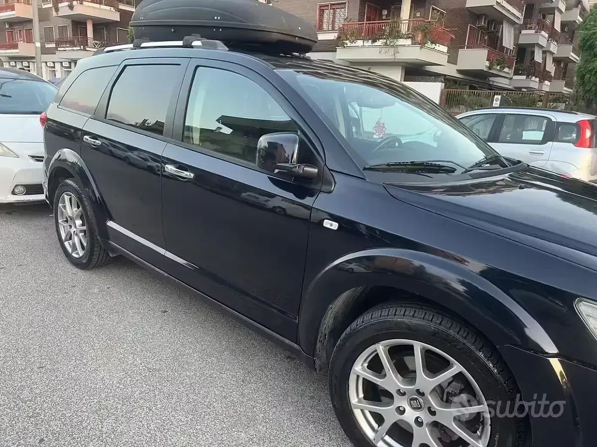 Usata Fiat Freemont 170 CV (125 kW) 2012 Blu SUV