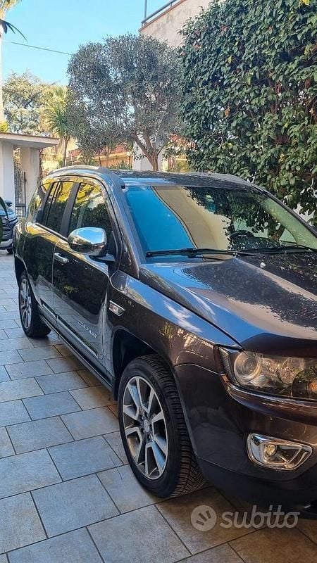 Usata Jeep Compass Limited 163 CV (119 kW) 2014 Nero SUV