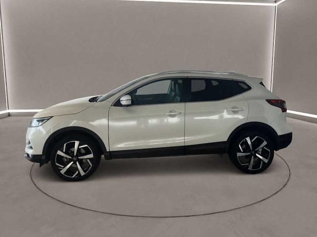 Usata Nissan Qashqai Tekna+ 131 CV (96 kW) 2017 Bianco SUV