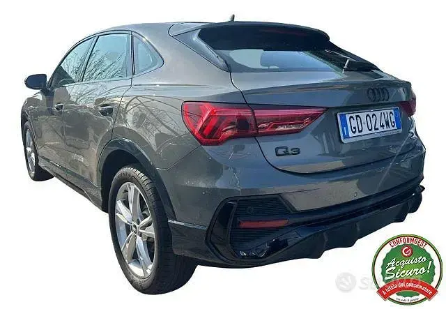 Usata Audi Q3 Sportback S-Line 150 CV (110 kW) 2021 Grigio SUV