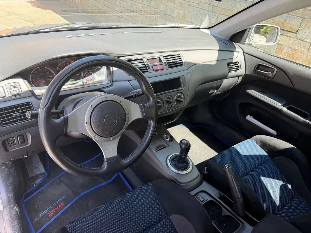 Usata Mitsubishi Lancer Evolution 280 CV (205 kW) 2002 Argento Berlina