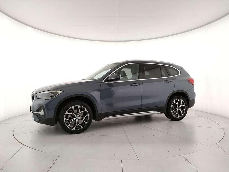 Begagnad BMW X1 xLine 150 HK (110 kW) 2022 Grå SUV