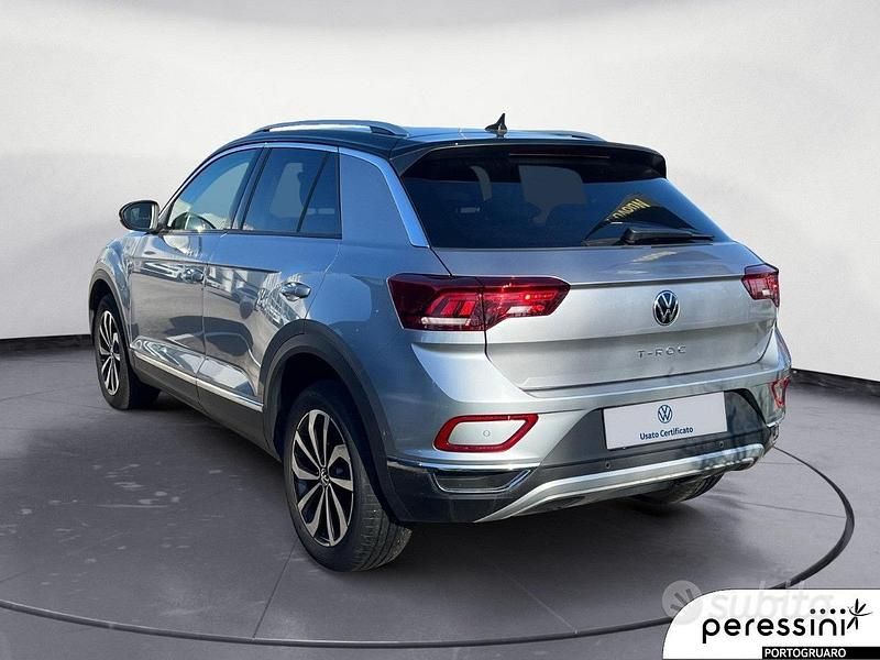 Usata VW T-Roc Style 110 CV (80 kW) 2023 Pyrite SUV