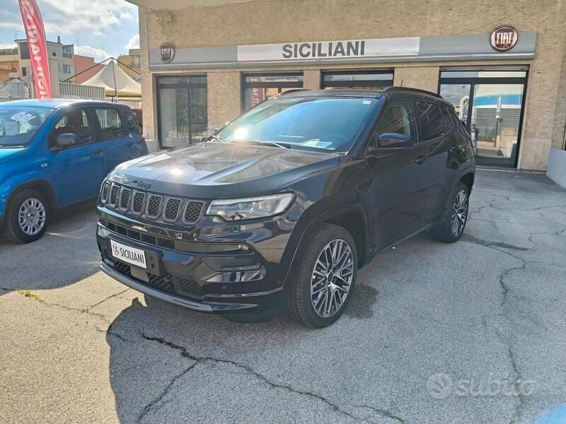 Usata 2024 Jeep Compass SUV | 34.000 € (Molto cara) - Immagine 1/4