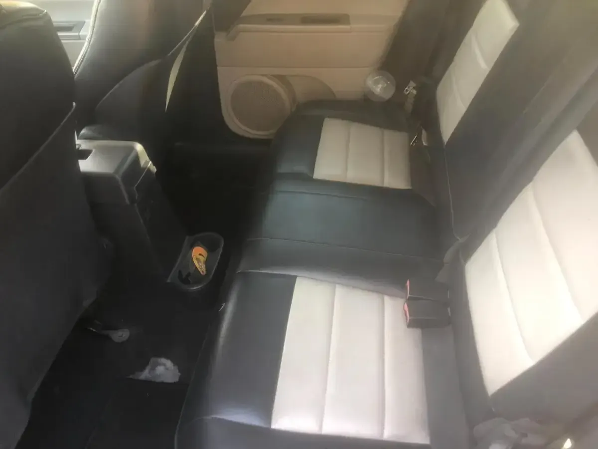 Usata Jeep Compass 140 CV (102 kW) 2009 Argento SUV