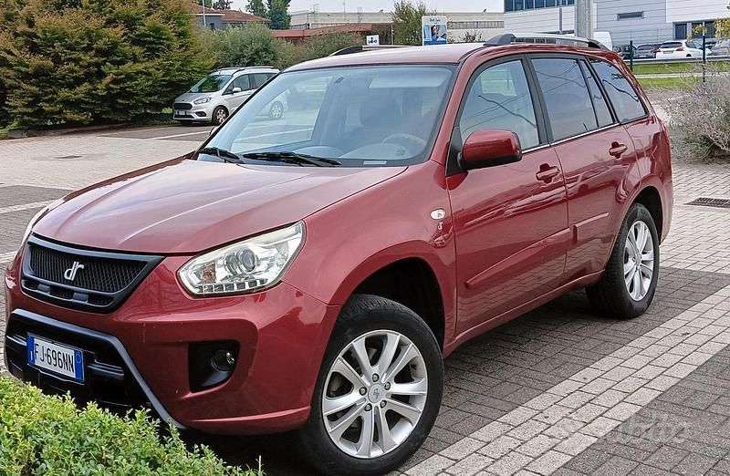 Usata 2017 DR DR5 SUV | 5800 € - Immagine 1/4