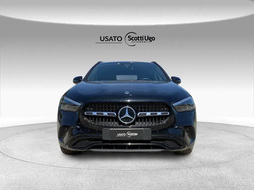 Usata Mercedes GLA200 Advanced Plus 150 CV (110 kW) 2023 233 SUV