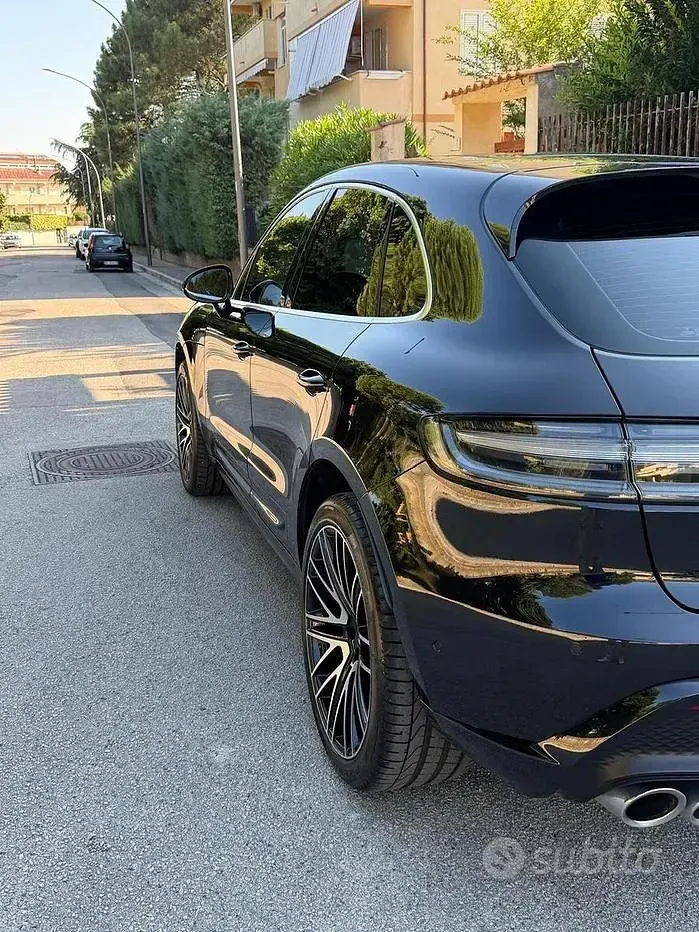 Usata Porsche Macan S 163 CV (119 kW) 2024 Nero SUV