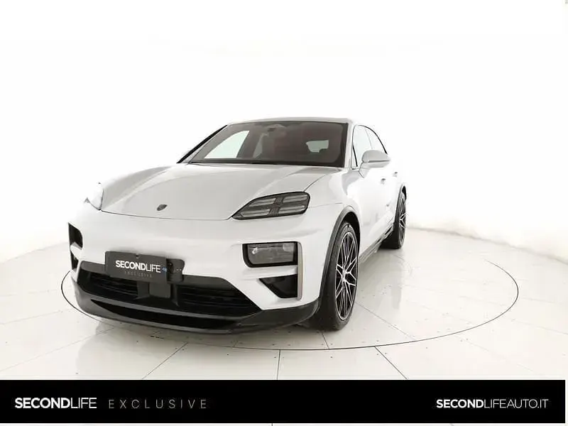 Usata Porsche Macan 330 kW (449 CV) 2024 Bianco SUV