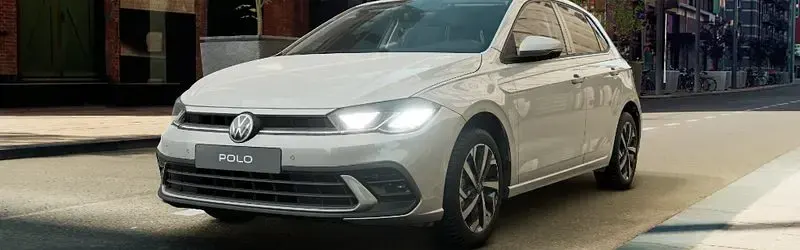 Usata VW Golf VIII Life 116 CV (85 kW) 2022 Grigio Utilitaria