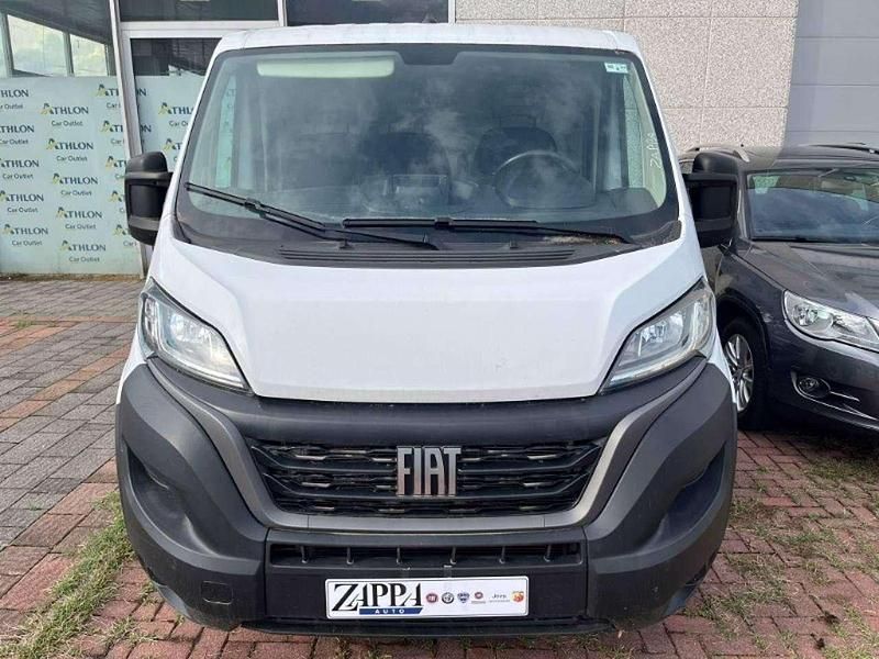 Bianco Usata 2023 Fiat Ducato 33 Furgone | 20.100 € (Buon prezzo) - Immagine 1/4