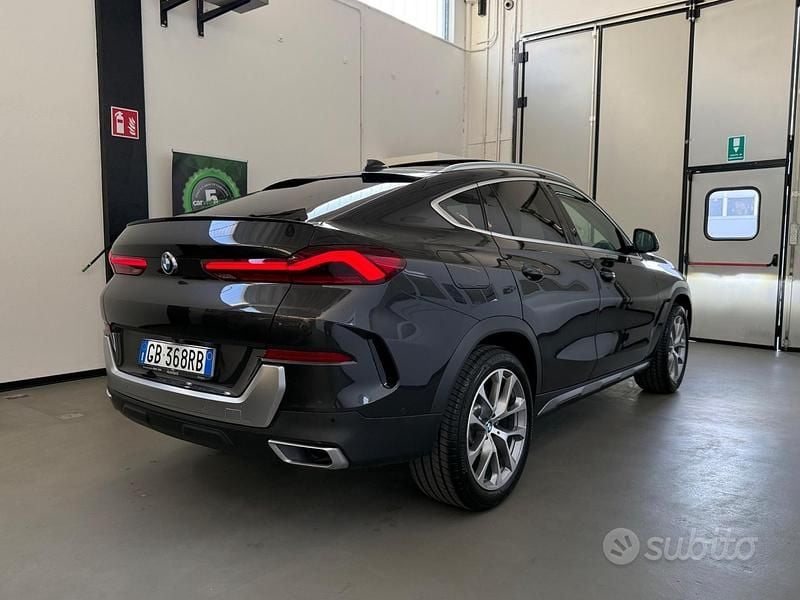 Usata BMW X6 xLine 265 CV (194 kW) 2020 Grigio SUV