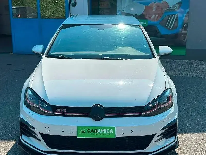 Usata VW Golf VII GTI 245 CV (180 kW) 2019 Bianco Berlina