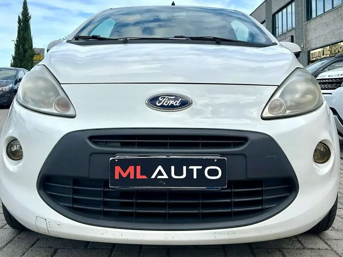 Usata Ford Ka Titanium 69 CV (50 kW) 2010 Bianco Utilitaria