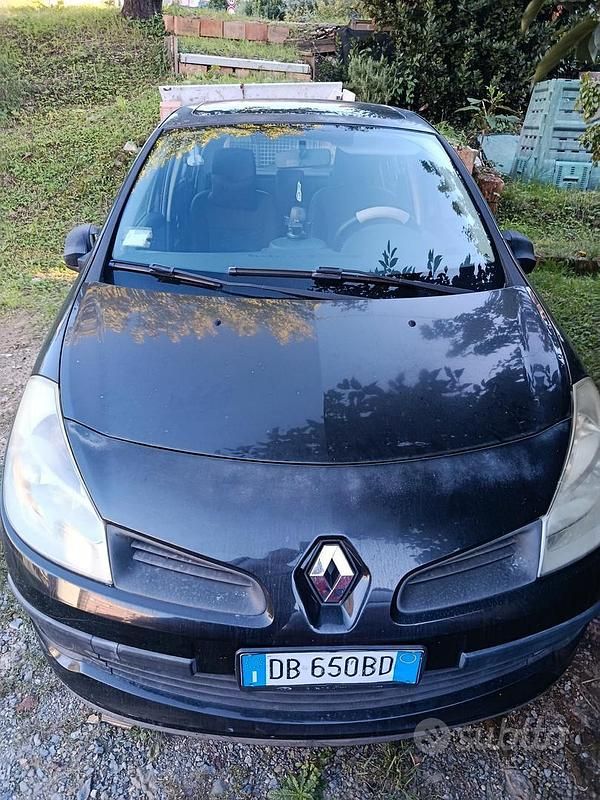 Usata Renault Clio II 2006 Nero Berlina