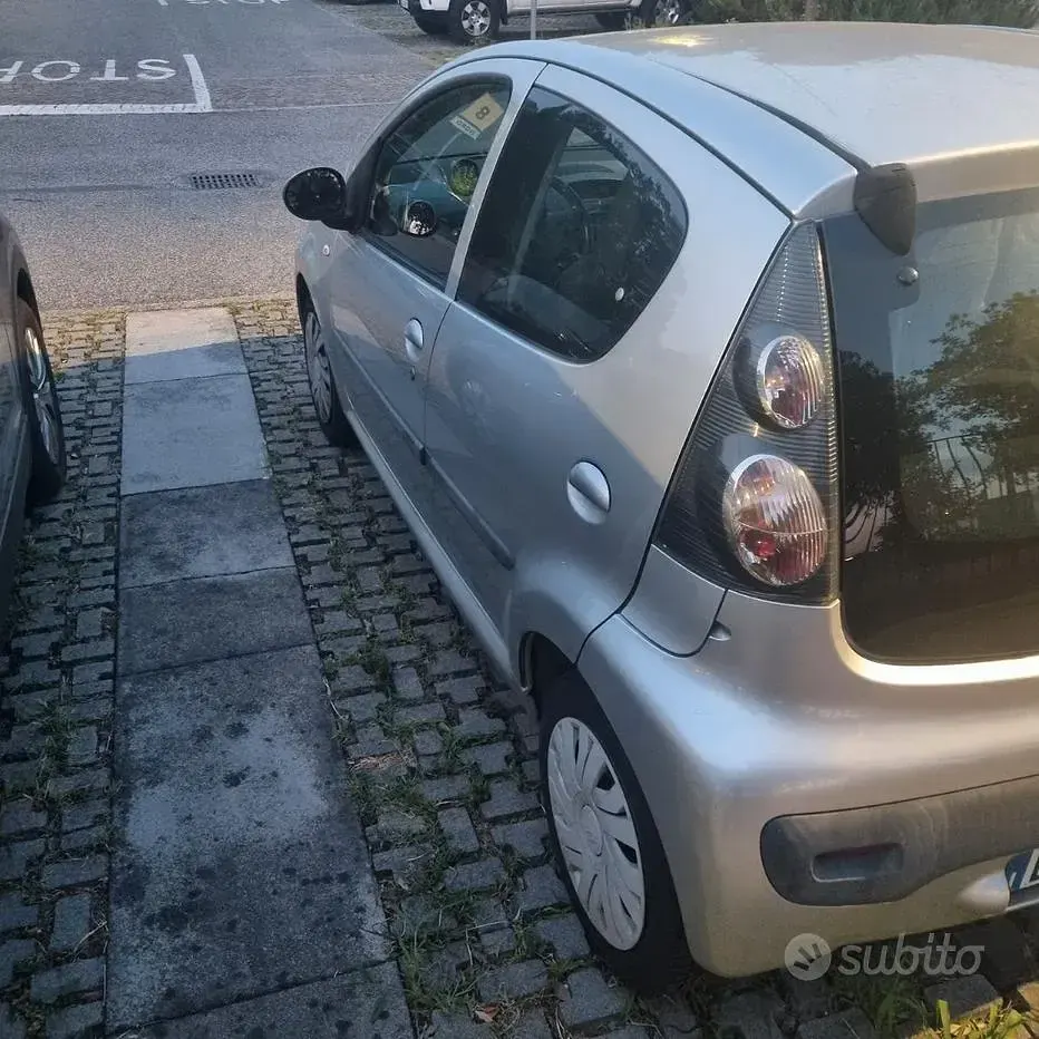 Usata Citroën C1 68 CV (50 kW) 2008 Grigio Utilitaria