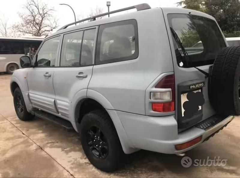 Usata Mitsubishi Pajero 2001 SUV
