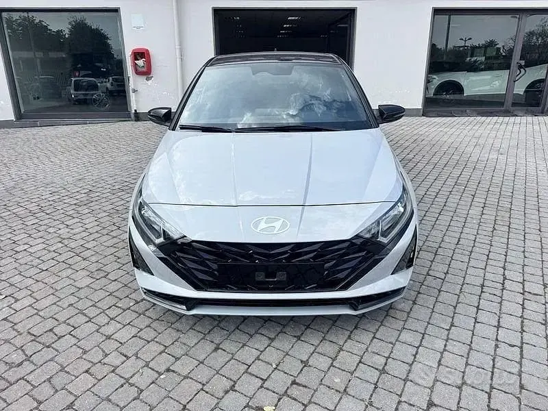 Nuova Hyundai i20 90 CV (66 kW) 2026 Utilitaria
