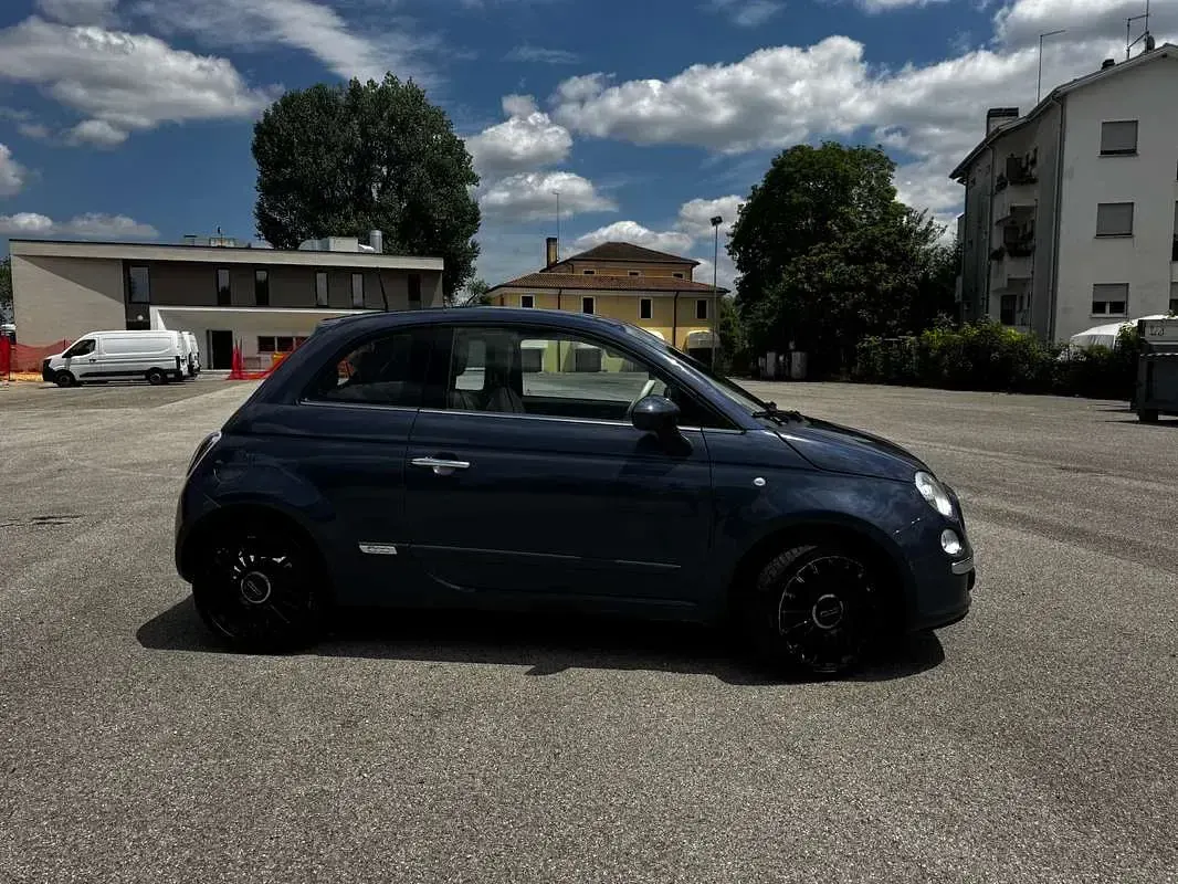 Usata Fiat 500 69 CV (50 kW) 2013 Blu/azzurro Utilitaria