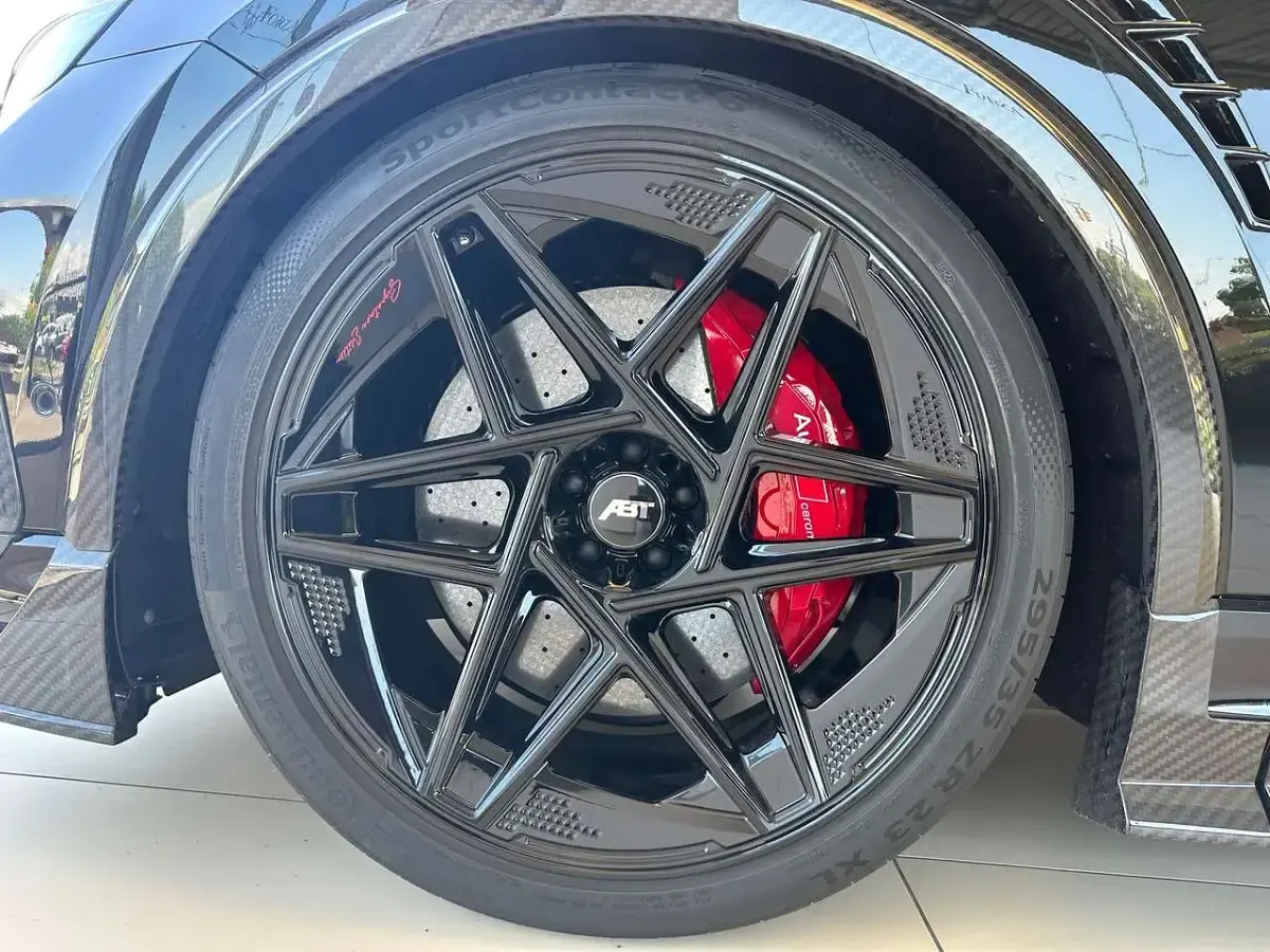 Usata Audi Q8 Ambiente 799 CV (587 kW) 2023 Nero SUV