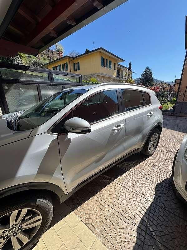 Usata Kia Sportage 132 CV (97 kW) 2018 Grigio SUV