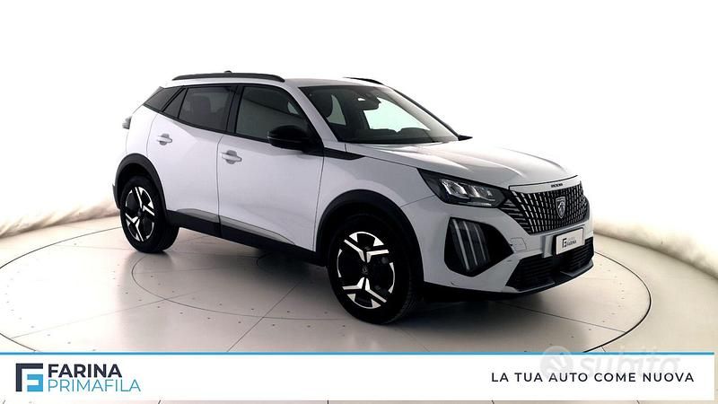 Usata Peugeot 2008 Allure 101 CV (74 kW) 2025 Bianco SUV