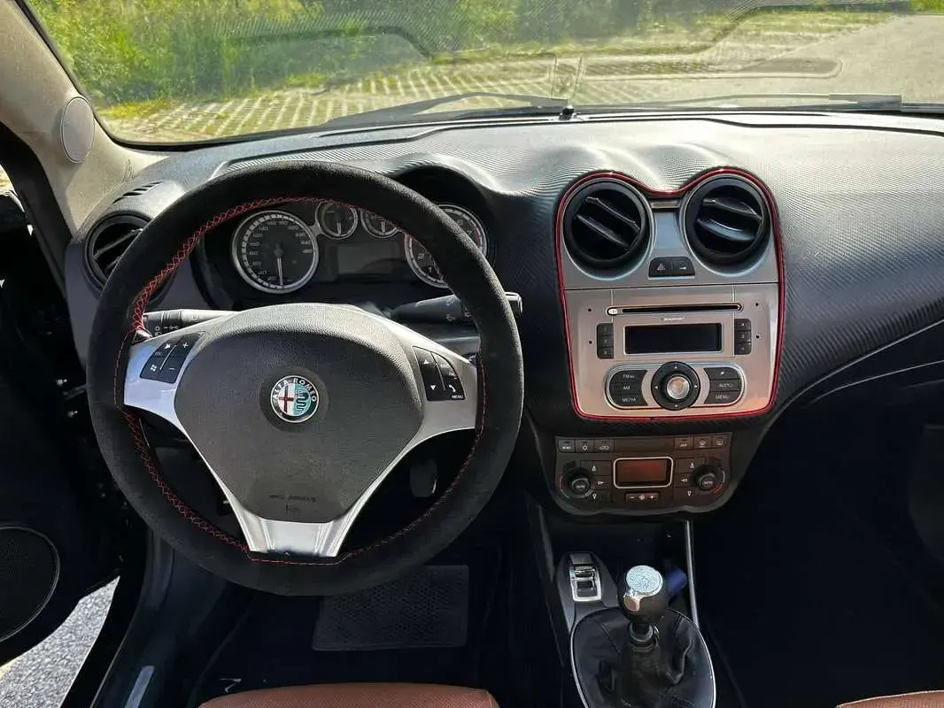 Usata Alfa Romeo MiTo Distinctive 135 CV (99 kW) 2009 Nero Utilitaria
