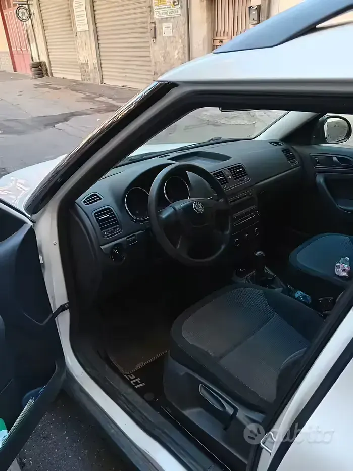 Usata Skoda Yeti 105 CV (77 kW) 2012 Bianco SUV
