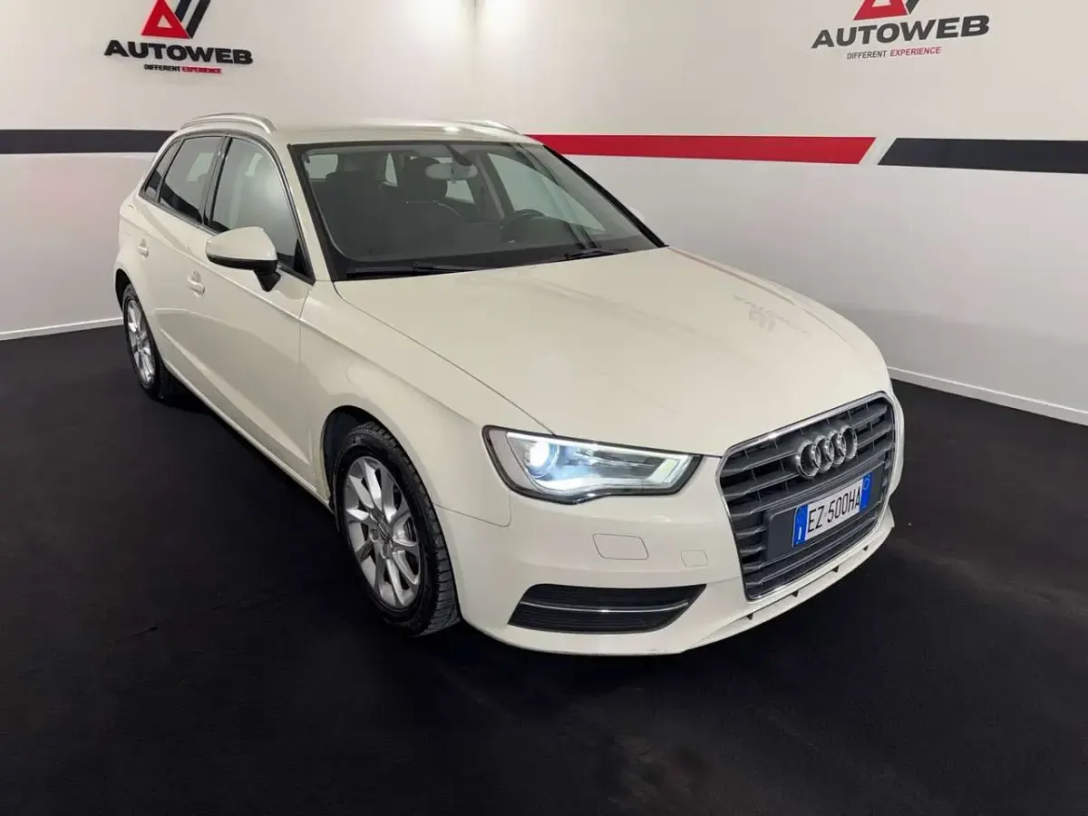 Usata Audi A3 Ambition 110 CV (80 kW) 2015 Bianco Berlina