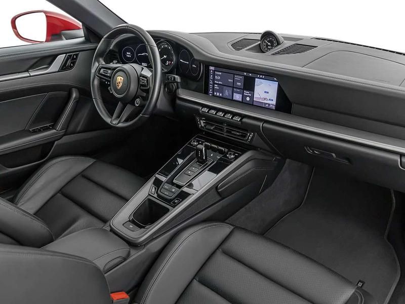 Usata Porsche 911 Carrera 4S 450 CV (330 kW) 2020 Rosso carminio