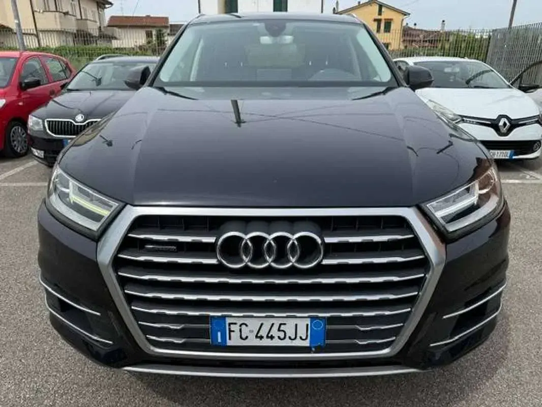 Usata Audi Q7 Business Plus 272 CV (200 kW) 2016 Nero SUV