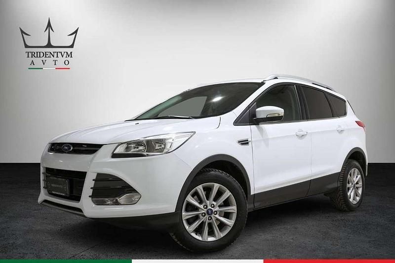 Usata Ford Kuga Titanium S 150 CV (110 kW) 2016 Bianco SUV