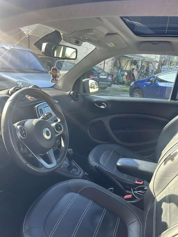 Usata Smart ForTwo Coupé Prime 41 kW (56 CV) 2020 Utilitaria