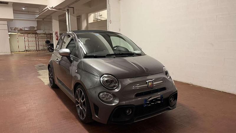 Usata Abarth 595C Turismo 165 CV (121 kW) 2022 Grigio Cabrio