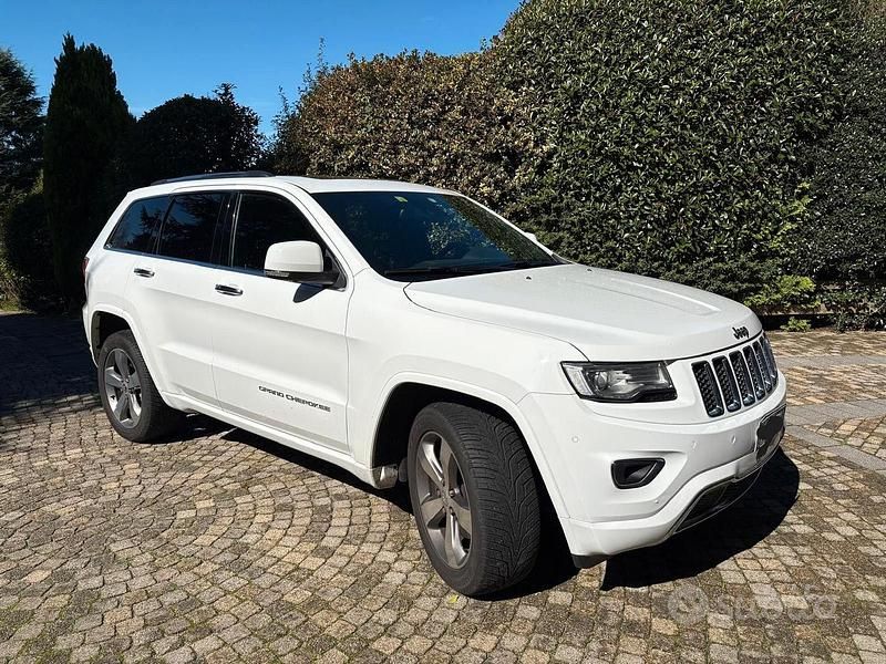 Usata Jeep Grand Cherokee Overland 250 CV (183 kW) 2015 Bianco SUV