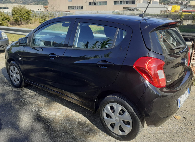 Usato 2019 Opel Karl 1.0 Benzin 73 CV (9.900 €)