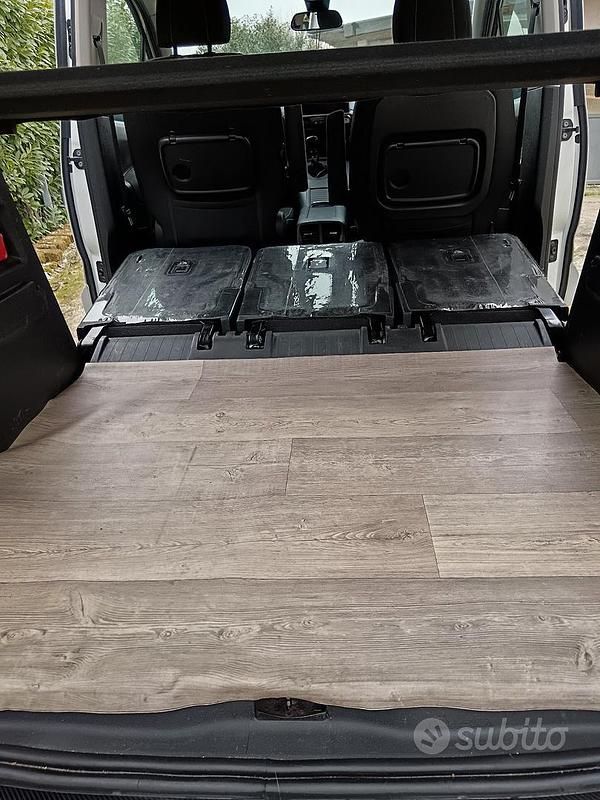 Usata Opel Combo Life Elegance 100 CV (73 kW) 2021 Bianco Monovolume